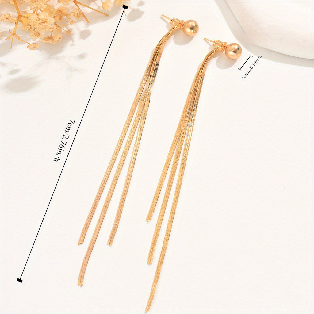 A pair of golden gold-plated jewelry tassels with creative design, elegant, fashionable, simple and versatile earrings, perfect choice for daily gift giving and party wearing for girls and women