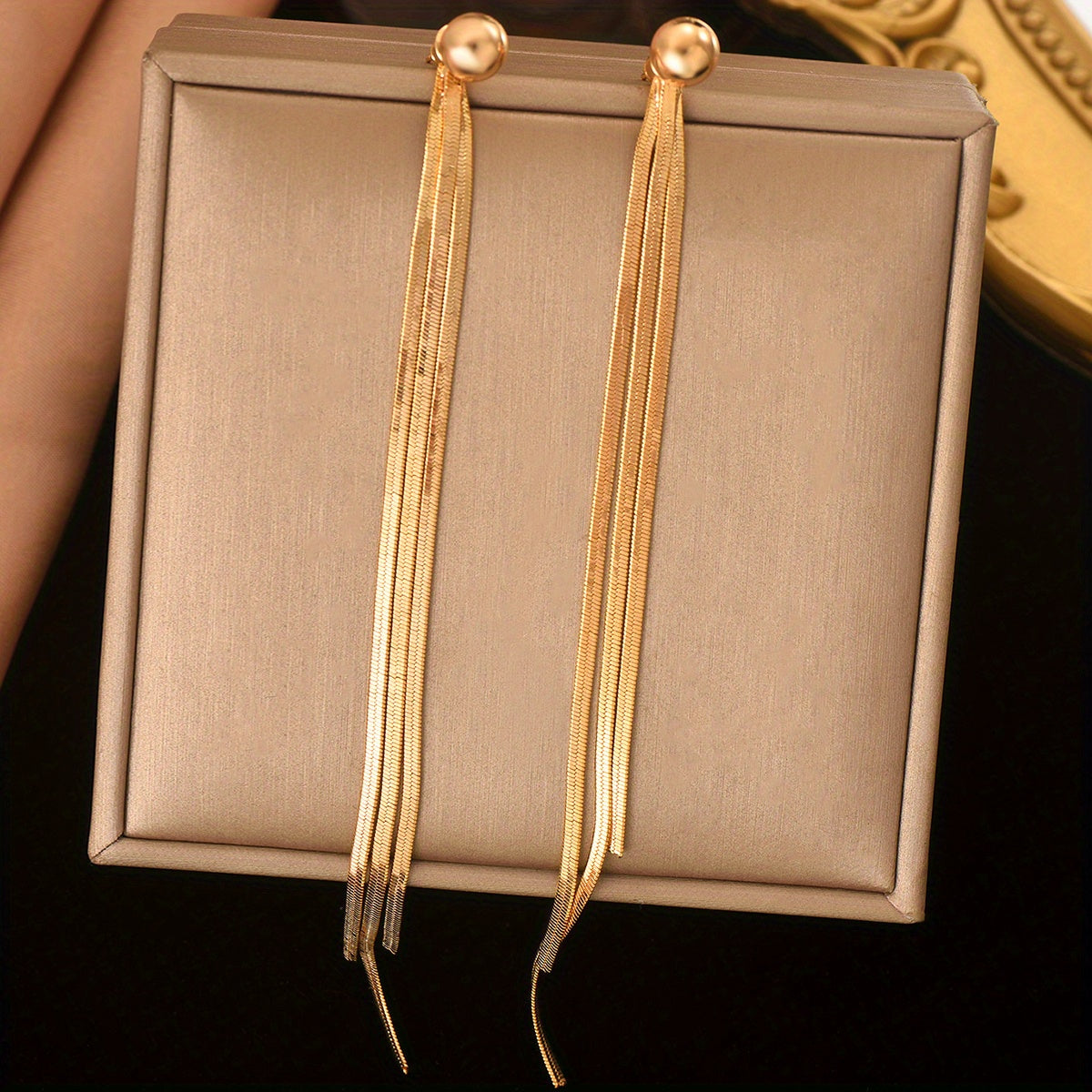A pair of golden gold-plated jewelry tassels with creative design, elegant, fashionable, simple and versatile earrings, perfect choice for daily gift giving and party wearing for girls and women